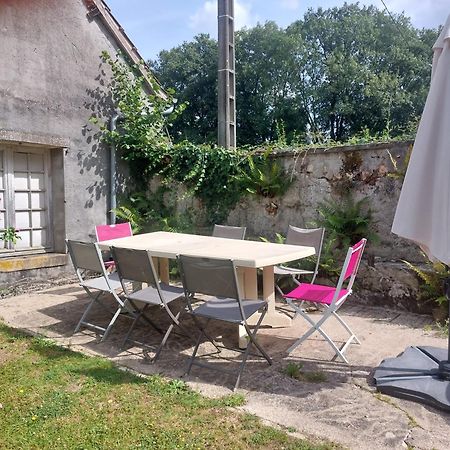 Les Anniquins Villa Ivoy-le-Pre Exterior photo